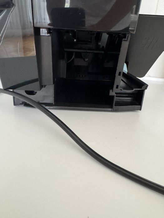 Продам кофемашину Delonghi
