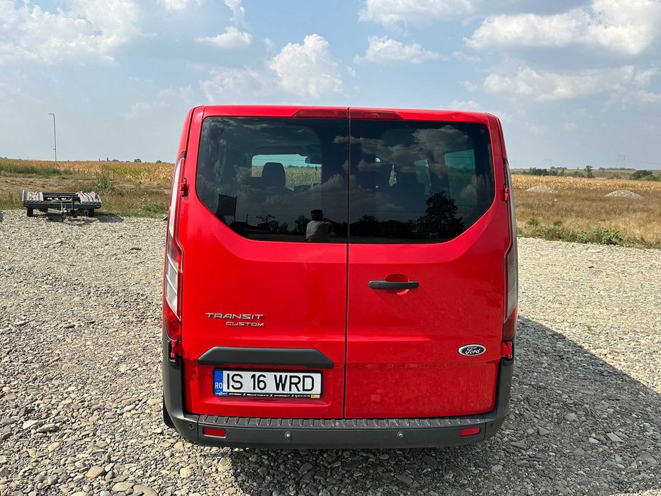 Ford Transit Custom 2,2 tdci 2014 8+1 lung accept variante !