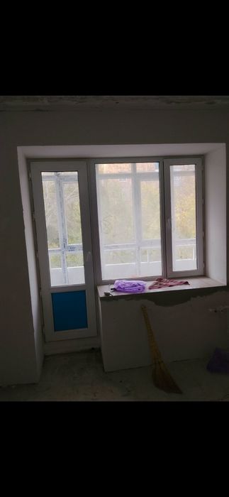 Продам окна, балконные блоки