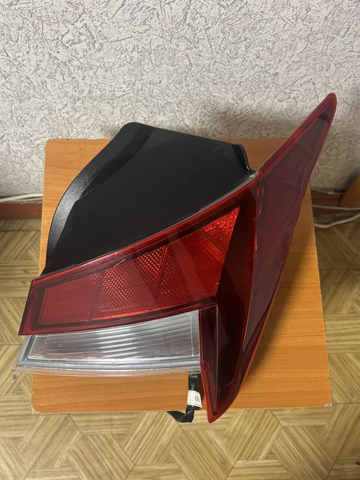 задняя фара Хендай элантра (hyundai) elantra