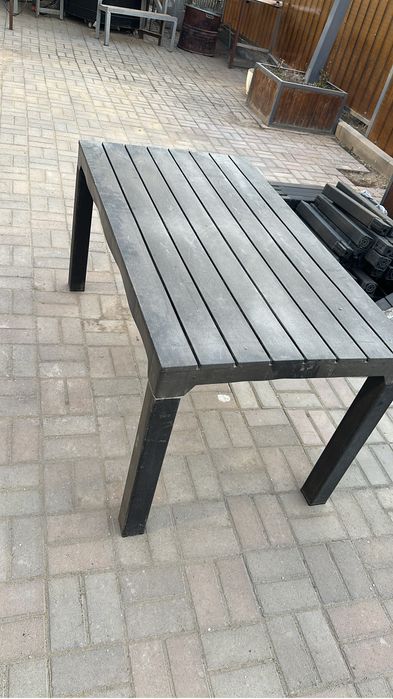 Продам стол со стульями