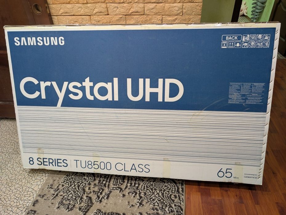 Телевизор Samsung 65" LED