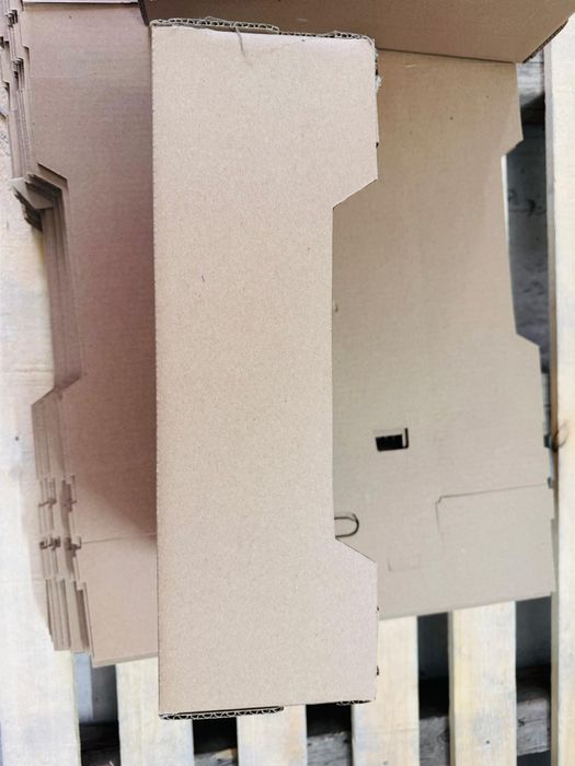 Робот коробка для яблоко. Тургень