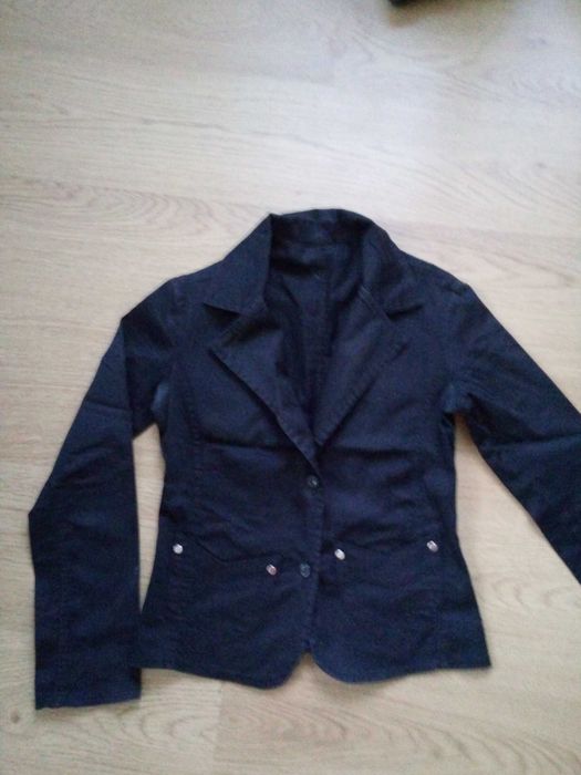 Дамски дрехи панталони бермуди сака