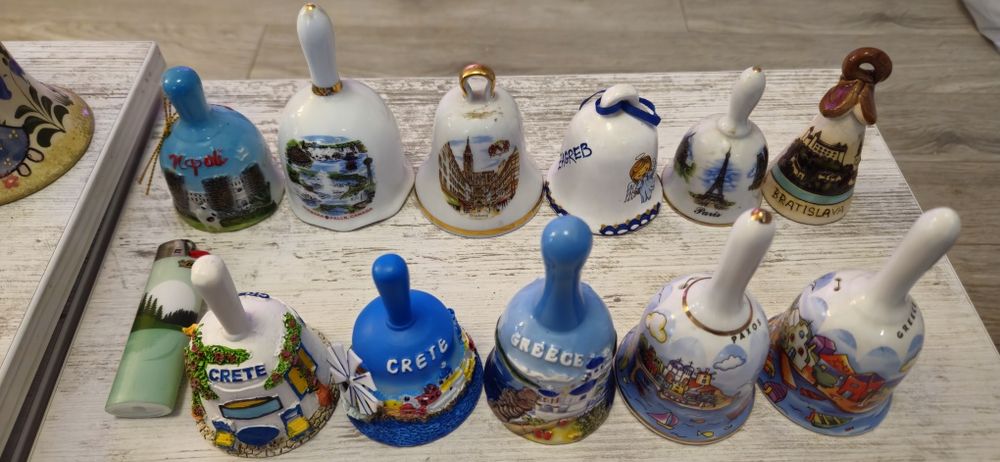 Vand colectie de clopoti ceramici ornamentali+turistici. Vezi 8 poze