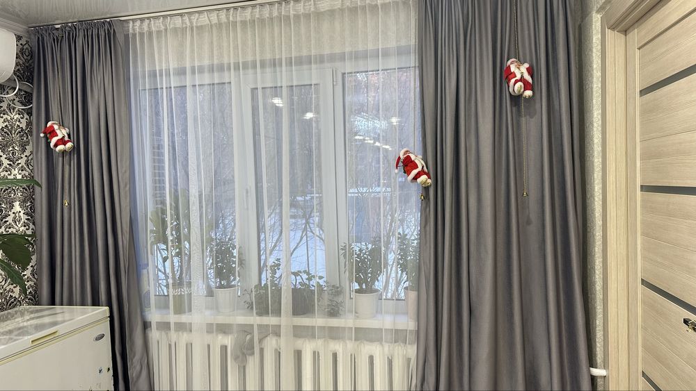 Продается штор комплект