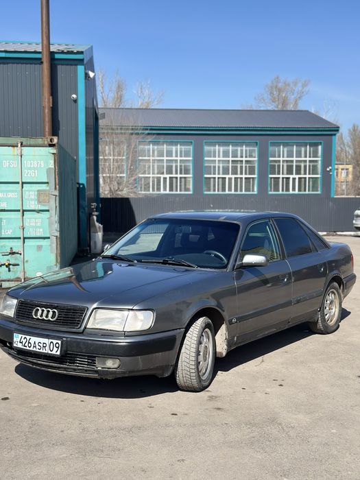 Ауди с 4 1994 г 2.6