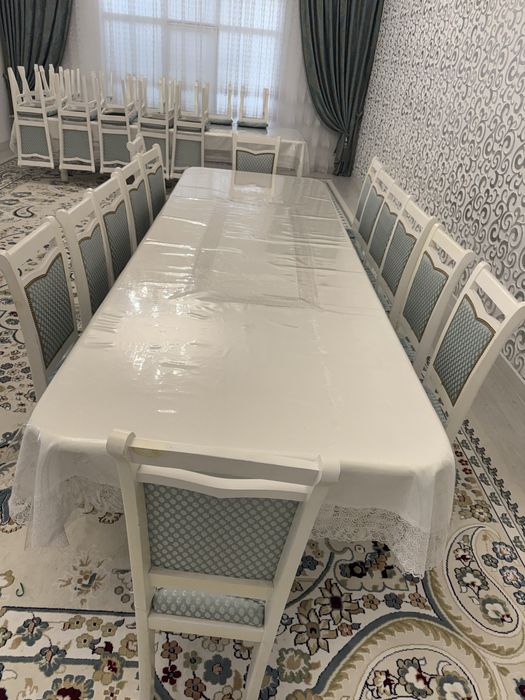 Продам стол со стульями 14 штук