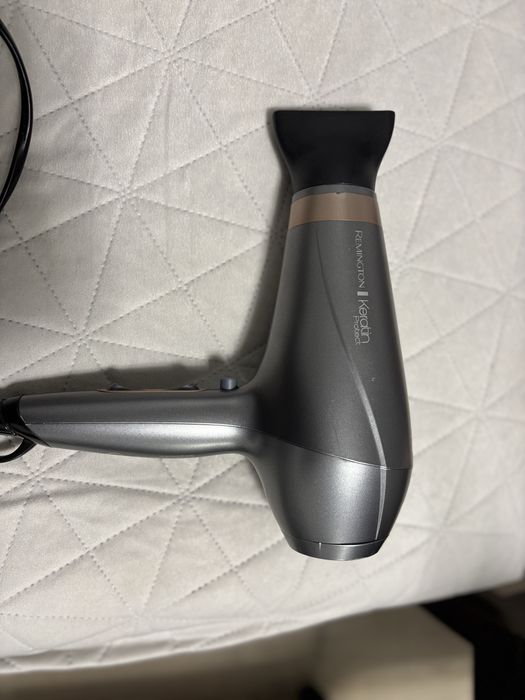 Сешоар Remington Keratin Protect AC8820