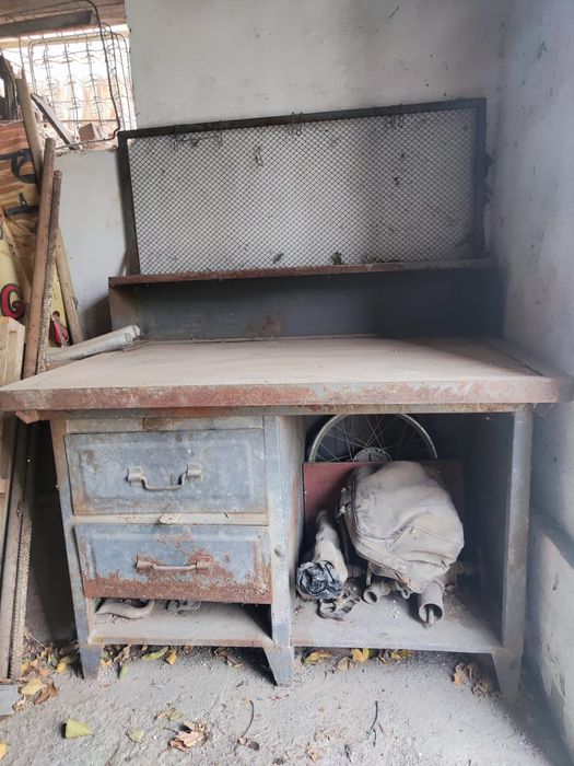 Слесарный стол, советский