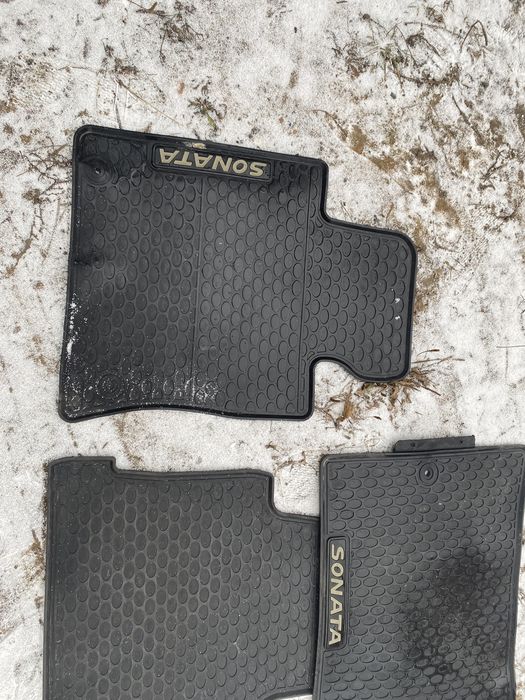 Продам полики от хундай соната