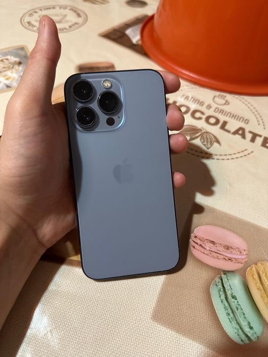 Продам айфон 13 про