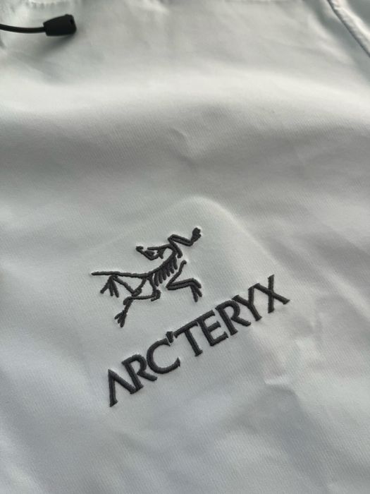 Arcteryx ветровка размер М