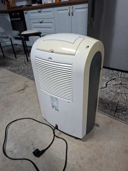 Dezumidificator Trotec TTK100S, 30l/zi, Debit 200mc/h