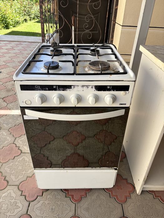 Газовая плита Zanussi