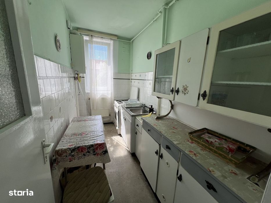 Apartament 2 camere semidecomandat,zona Hipodrom 2