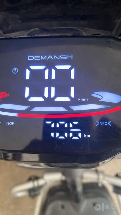 Motor sotiladi yangi suquter 1 ta polniy zaryat bilan 70 km yuridi 1