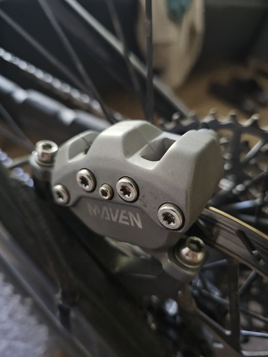 Frane SRAM Maven