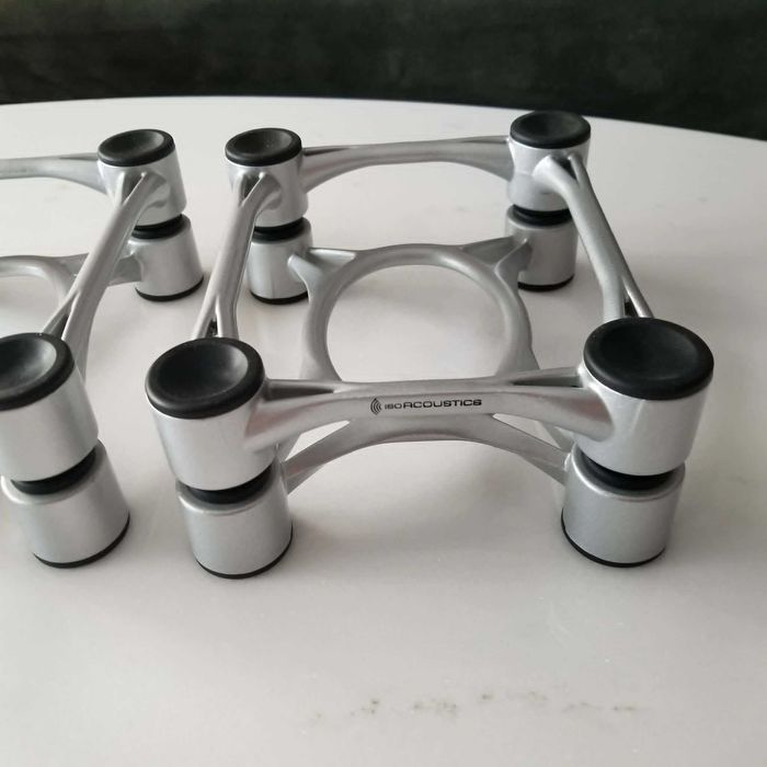 Антивибрационни Hi-Fi стойки IsoAcoustics Aperta (Комплект - 2 бр.)