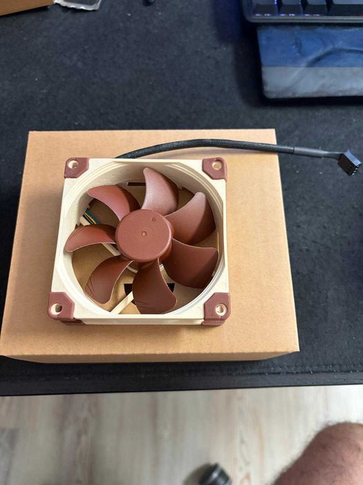 Cooler procesor Noctua NH-D9L