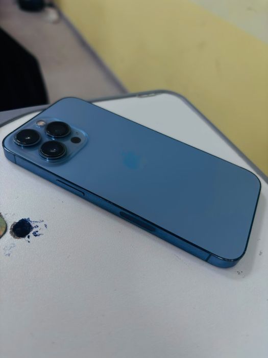 iPhone 13 про 256гб