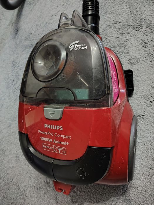 Продам пылесос Philips