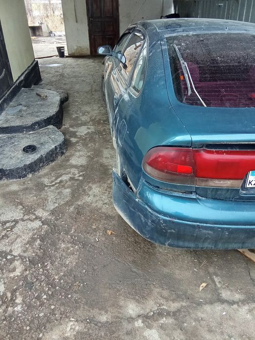 Продам Мазду состояние среднее