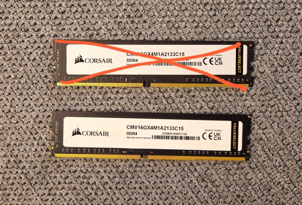 Vand memorie Corsair DDR4 16GB (garantie)