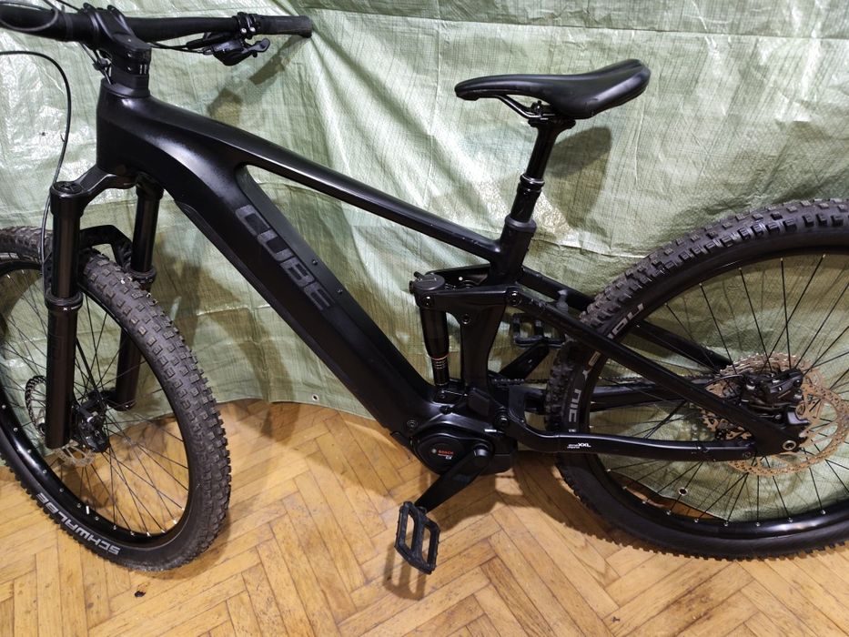 Cube full electrica  one44 800w smart 353 km