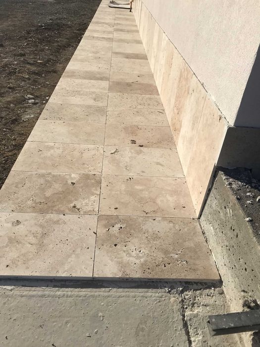 Montam gresie, faianță,granit, travertin și marmura