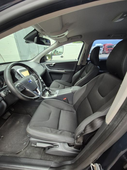 VOLVO XC60 2013 — imagine 5