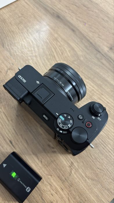 Sony A6700 kit 16-50mm