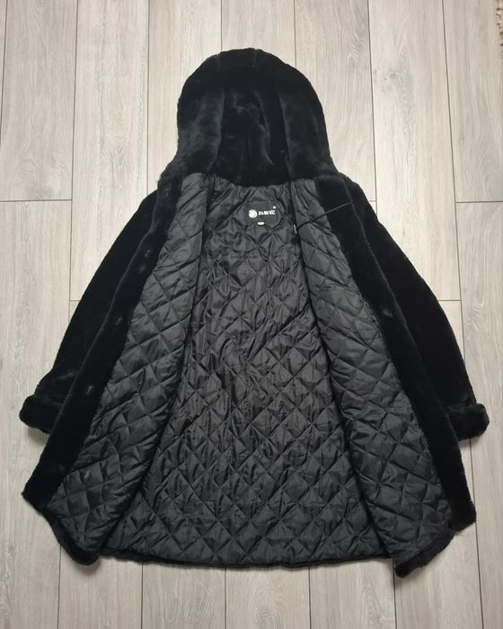 Geaca dama neagra cu blana artificiala