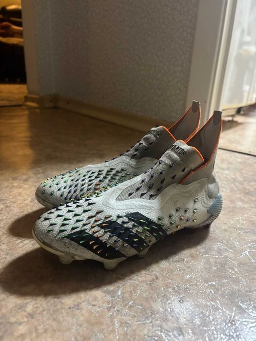 Бутсы Adidas Predator