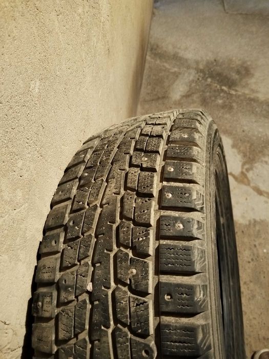 Продам зимние резиный