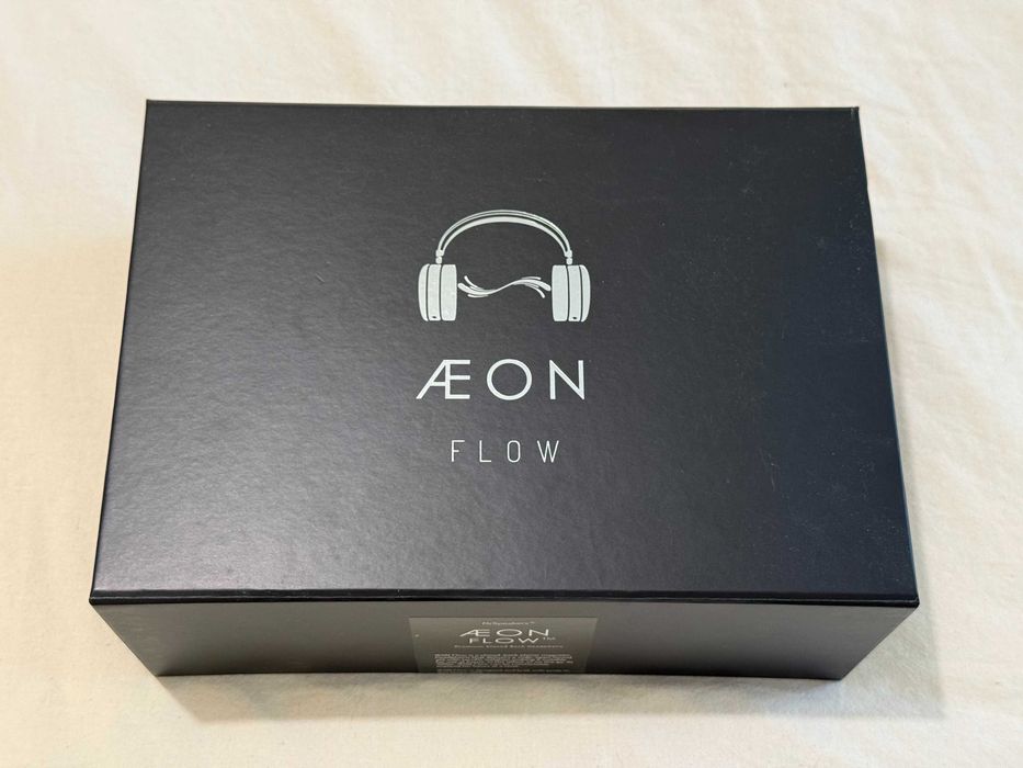 Продавам планарни слушалки MrSpeakers AEON Closed - пълен комплект, отлично състояние