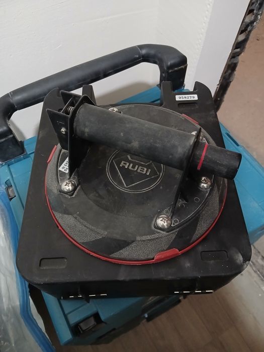 Вендуза за плочки Rubi sc-200
