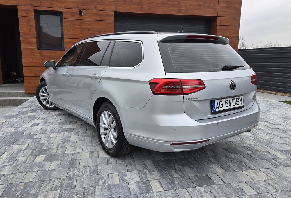 Volkswagen Passat B 8 / DSG / Faruri Led/ Camera spate