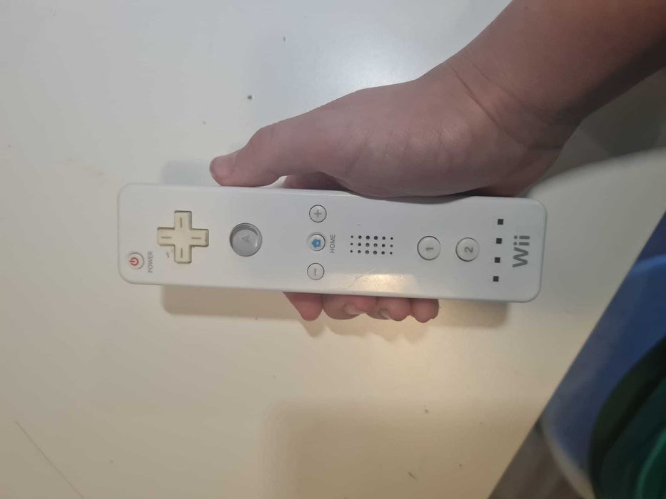 Nintendo Wii - Set complet (accesorii, consolă și cabluri)