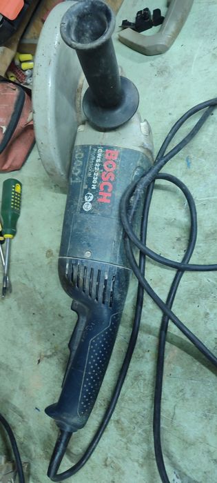 Болгарка отрезная