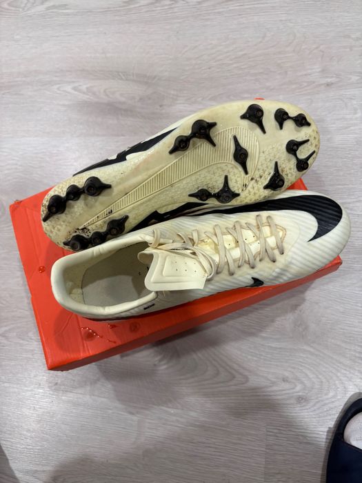 Футболни бутонки nike EUR 43