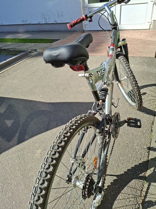 Bicicletă MTB 26” YS-2 full suspension – stare bună