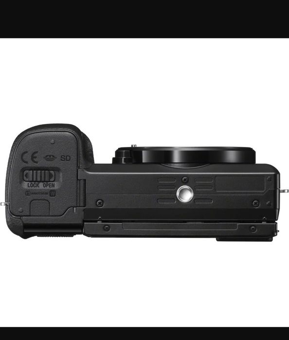 Sony A6100 kit 16-50mm + 55-210mm filmare 4K