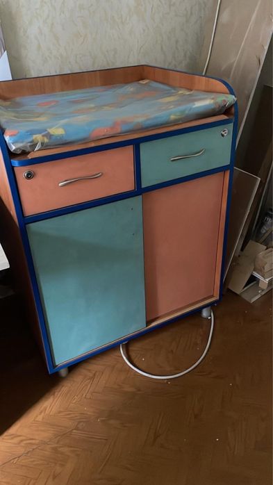 Пеленальный столик