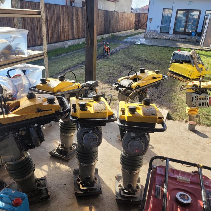 Inchiriem Mai Compactor, foreza pamant, motoburghiu, picamar, ciocan d