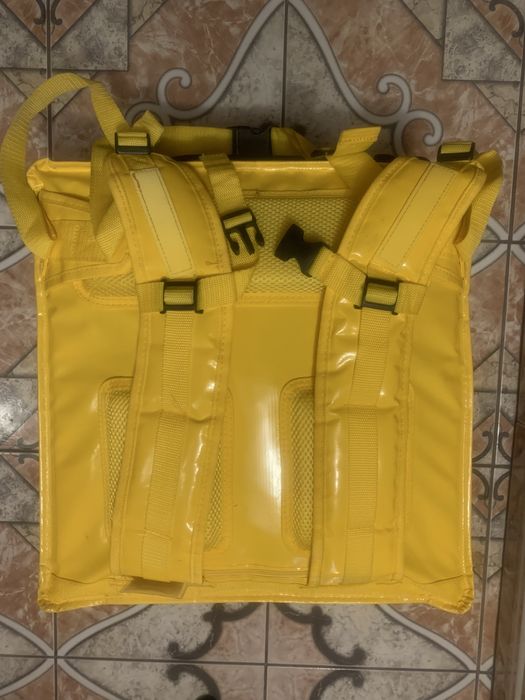 Geanta Glovo, ca si noua