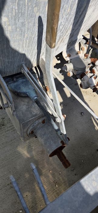 Цистерна за тор BSA 9000 л – поцинкована, двуосна, 4 нови гуми