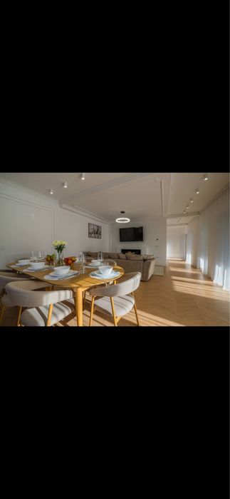 Cabană de inchiriat - cu piscină