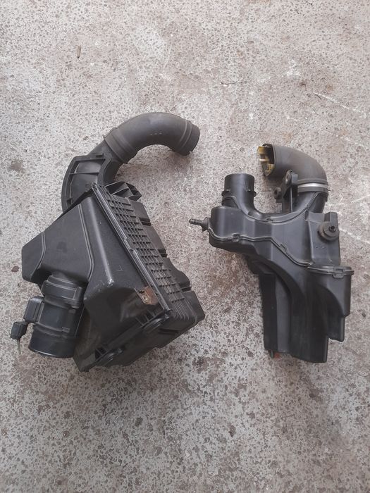 Carcasa Filtru Aer Debitmetru Aer Renault Laguna III 3 1.5 Dci