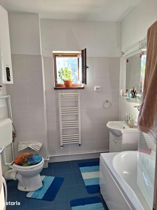 2 camere Crangasi